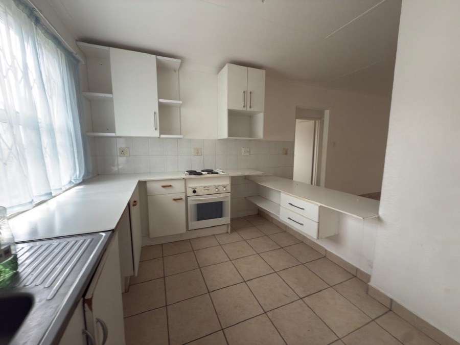 2 Bedroom Property for Sale in Safari Gardens North West